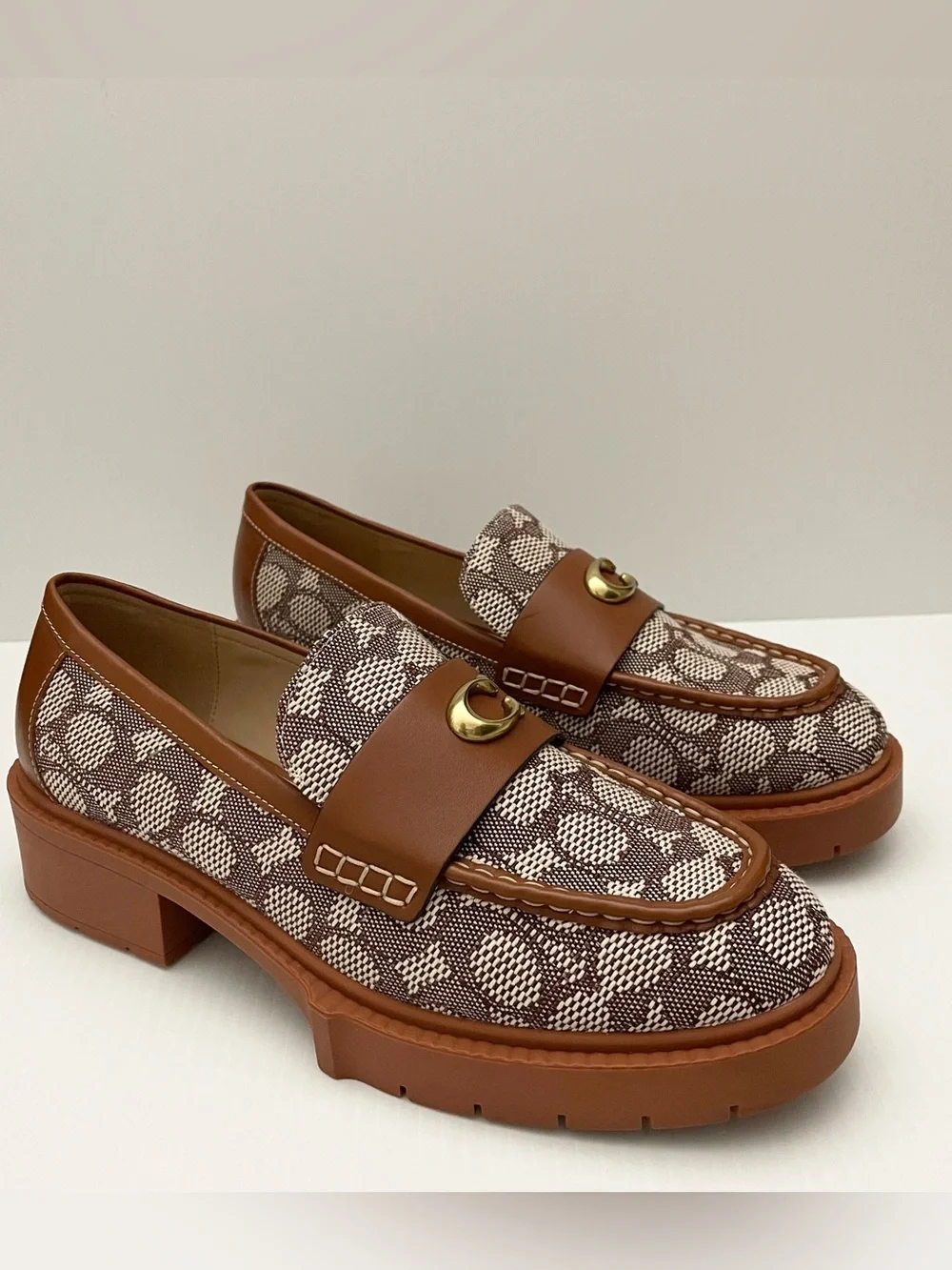 Coach Women’s Leah Platform Lug Sole Loafers Size 9 Brown/Tan